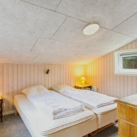 Nielsine - 1-5km From The Sea By Interhome *