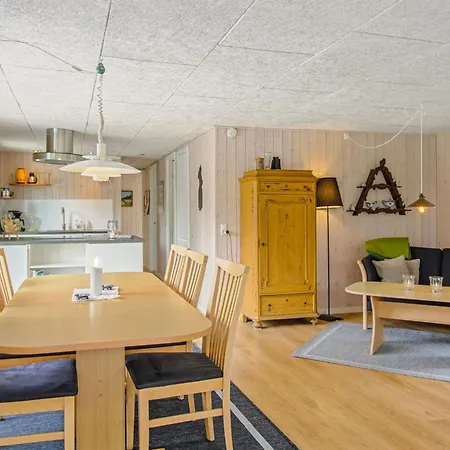 Nielsine - 1-5km From The Sea By Interhome Fanø