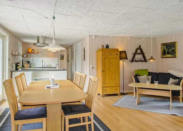 Nielsine - 1-5km From The Sea By Interhome Fanø