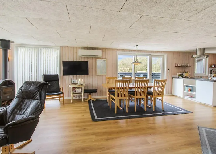 Nielsine - 1-5km From The Sea By Interhome * Fanø